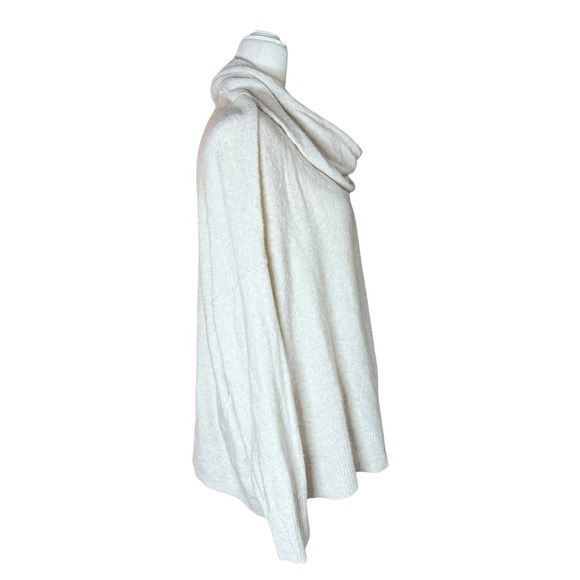 American Eagle Outfitters Cream Cowl Neck Sweater - Picture 4 of 10